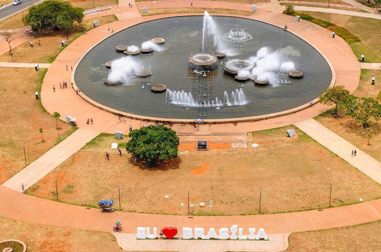 Veja o que abre e o que fecha no Carnaval em Brasília