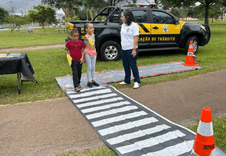 Número de pedestres e ciclistas mortos no trânsito do DF caiu em 2025