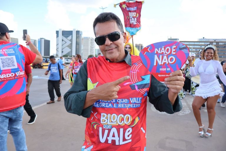 Bloco Que Vale abre o Carnaval com campanha “Não é Não”
