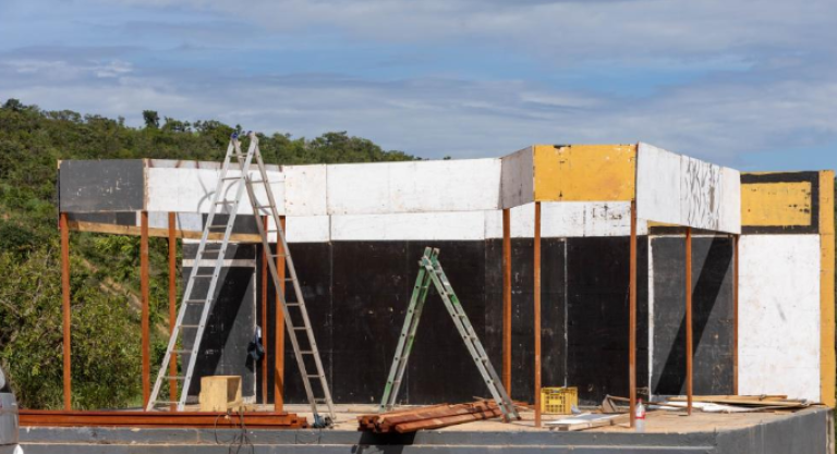 Morro Santo do Lago Azul começa a ser preparado para a 26ª via sacra de Novo Gama