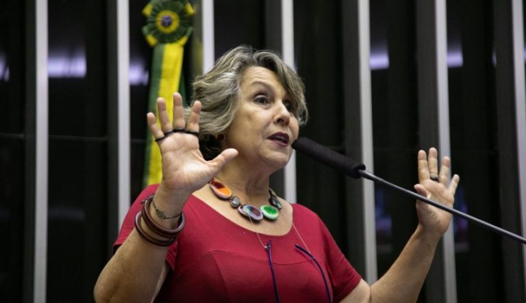 Kokay busca aproximação com o BRB após ter se posicionado contra projeto considerado crucial para a recuperação do banco